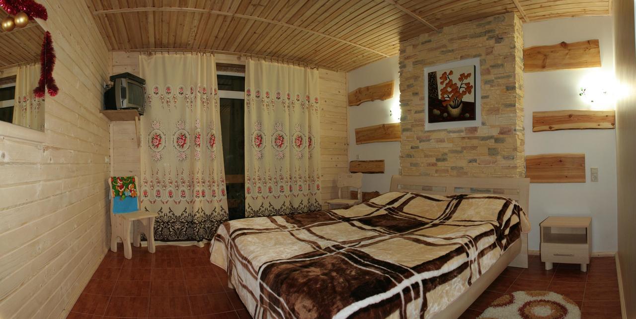 Hotel Pid Khomiakom Tatariw Exterior foto