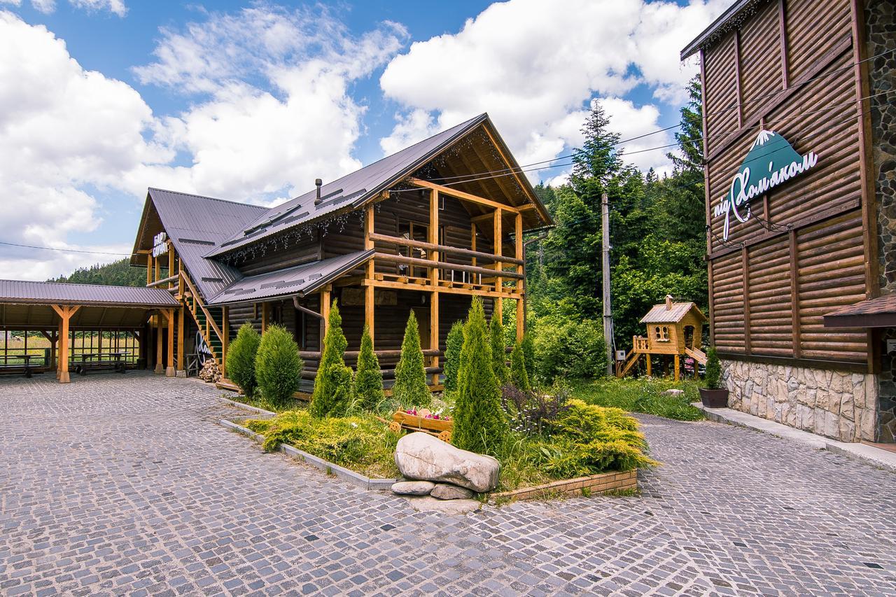 Hotel Pid Khomiakom Tatariw Exterior foto
